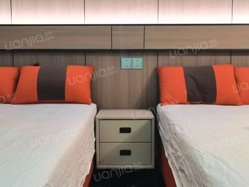 整租·港口新区 5室1厅 东