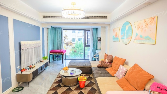 璞缇1号栖珑二手房实景图