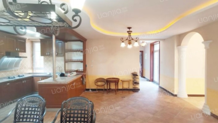 丹佛尔湾独栋别墅 中等装修 带大院 价格可谈-餐厅