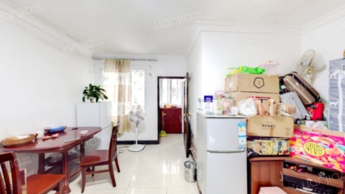 骖鸾小区二手房实景图