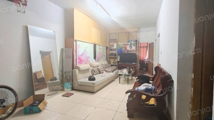 育红路二手房实景图