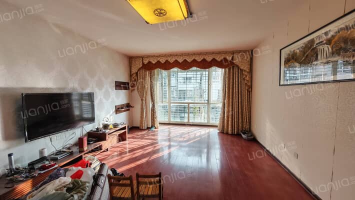 金色嘉苑二手房实景图