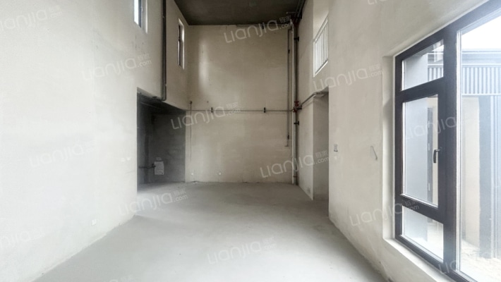 龙江第一村二手房实景图