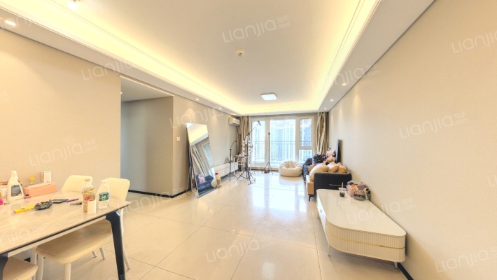 华润置地新凯旋二手房实景图