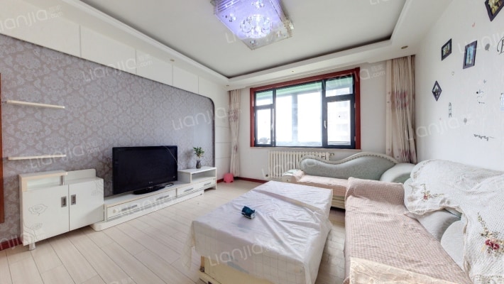 南港小区东区二手房实景图