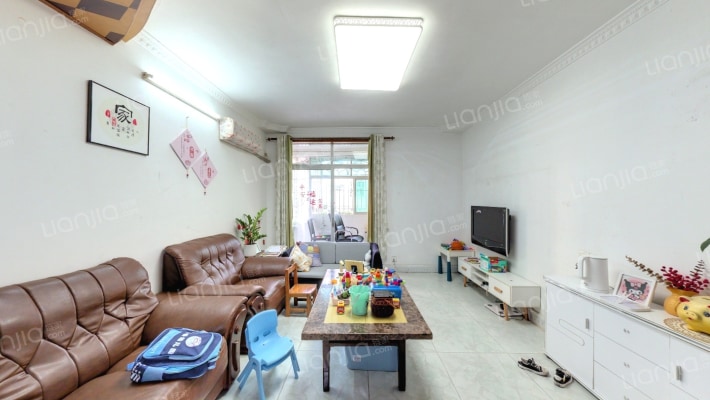 颐海园二手房实景图