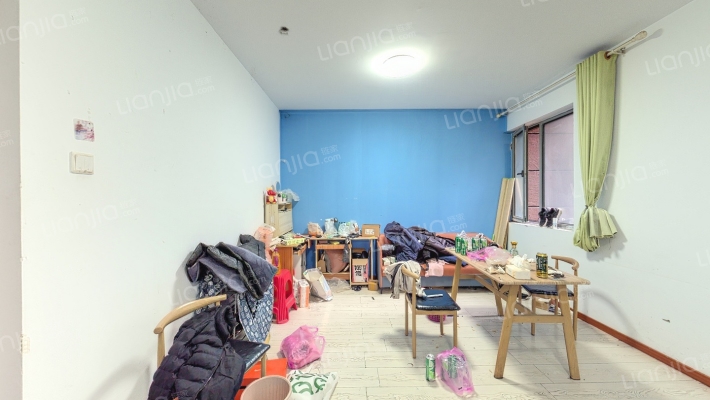 临湖社区意园二手房实景图