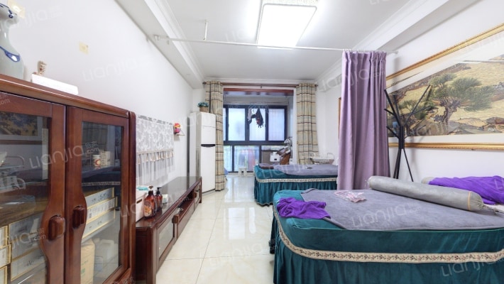 中宇花苑二手房实景图