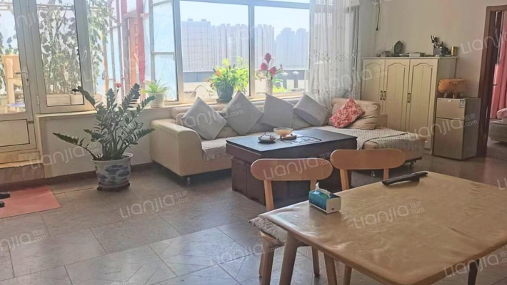 红梅公寓二手房实景图