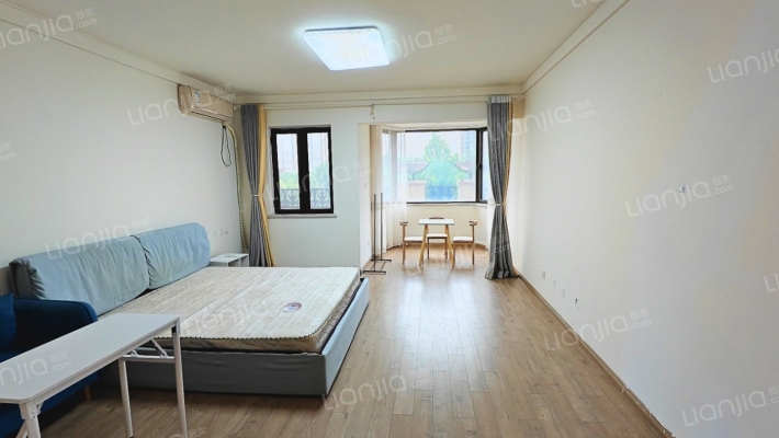 上京嘉园二手房实景图