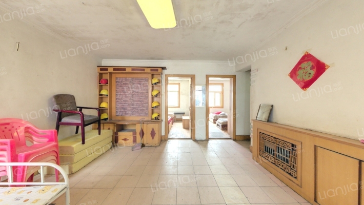 兰东A社区二手房实景图