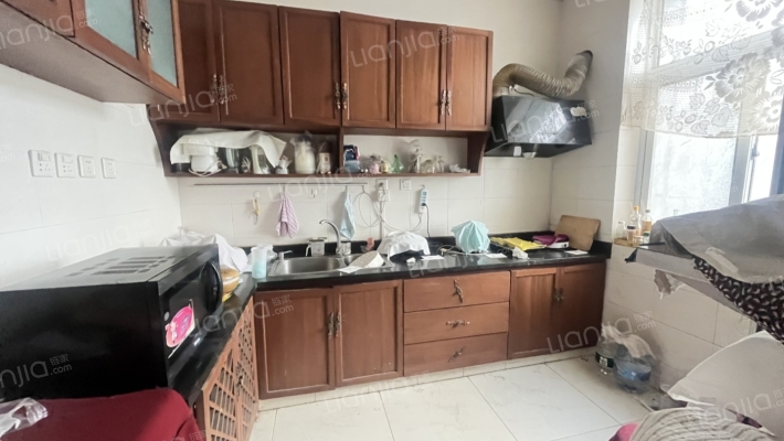 联合六号院 联排别墅 集中供暖 车位免费-厨房