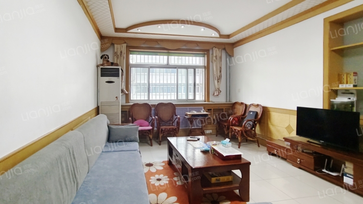 建设局南院二手房实景图