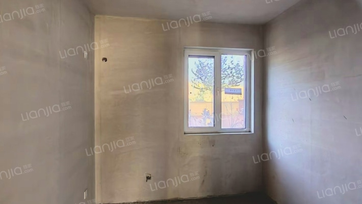 三利中和城C区户型好南北通透，位置好小区正中间位置-卧室C