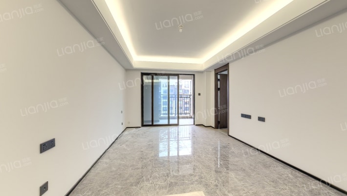 万科地铁天空之境二手房实景图