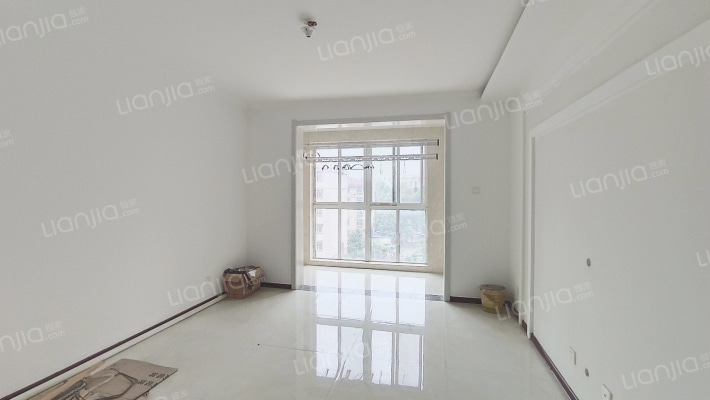 滨河名邸二手房实景图