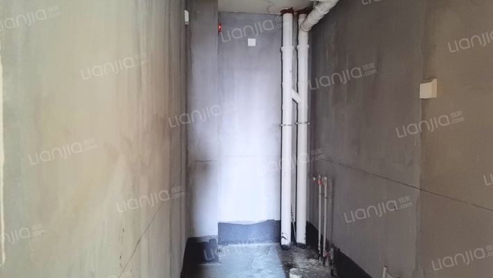 水岸花城 2室1厅 南-卫生间