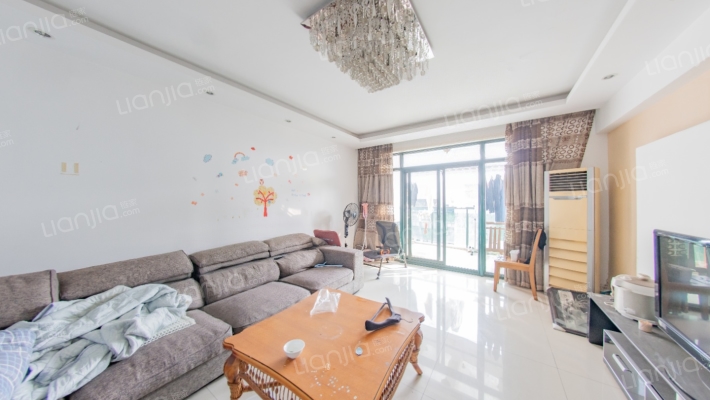 世纪广场二手房实景图