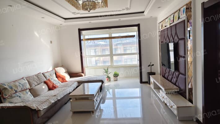 龙寓高墅二手房实景图