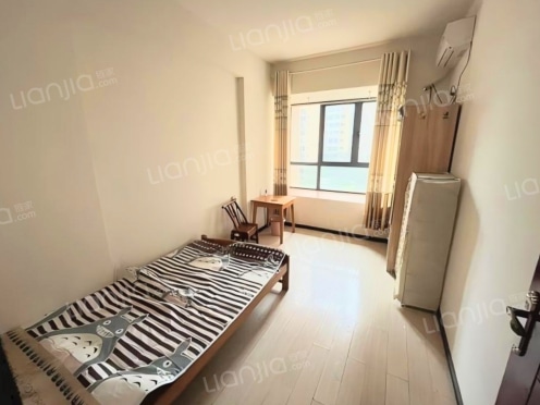 合租·春立方 6居室 南卧