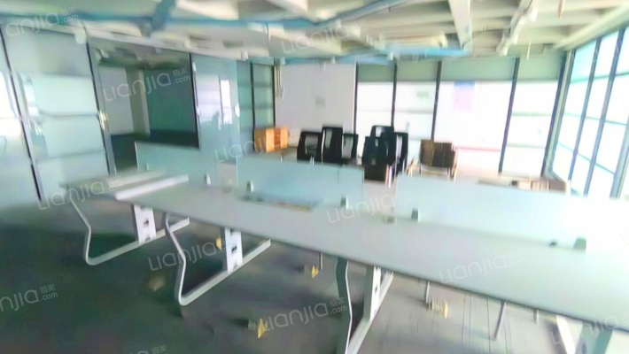 君威国际金融中心二手房实景图