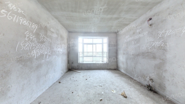 水郡蓝湾二手房实景图