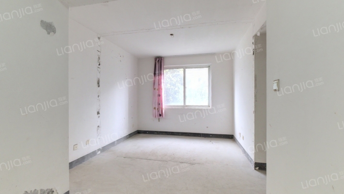 华庭南园二手房实景图