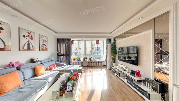 城建草仓公寓二手房实景图