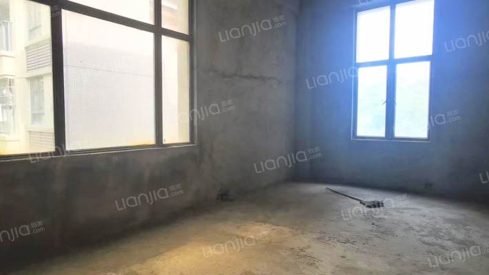 奥园丽景花园二手房实景图