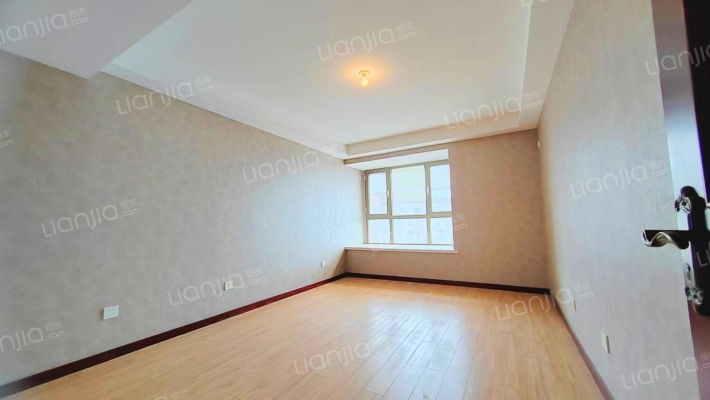 御景园全南精装修两居室拎包入住-卧室B