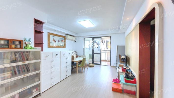 运新花苑二区二手房实景图