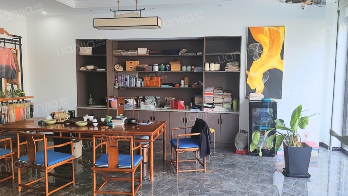 中迈商务楼二手房实景图