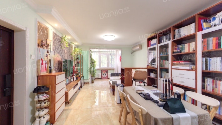 三间房南里7号院二手房实景图