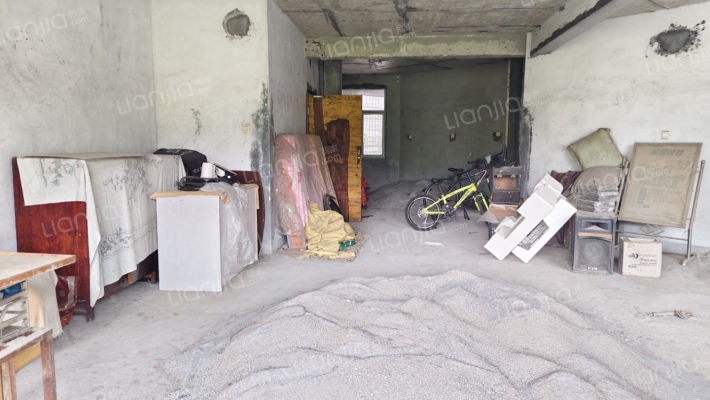 吉首农商银行和谐家园二手房实景图