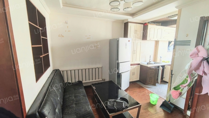 政府小区二手房实景图