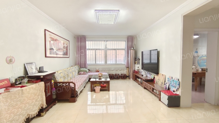 食品公司家属院二手房实景图