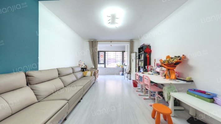 拉克雷公馆二手房实景图