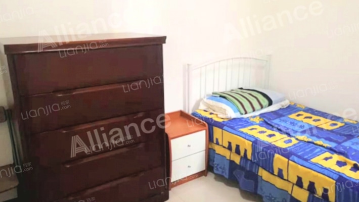 楼前劳动公园 视野采光好 房本已经满两年税费低-卧室B