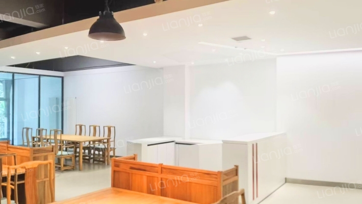 亚新龙湖壹号院二手房实景图