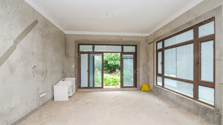 碧桂园仙林云墅二手房实景图