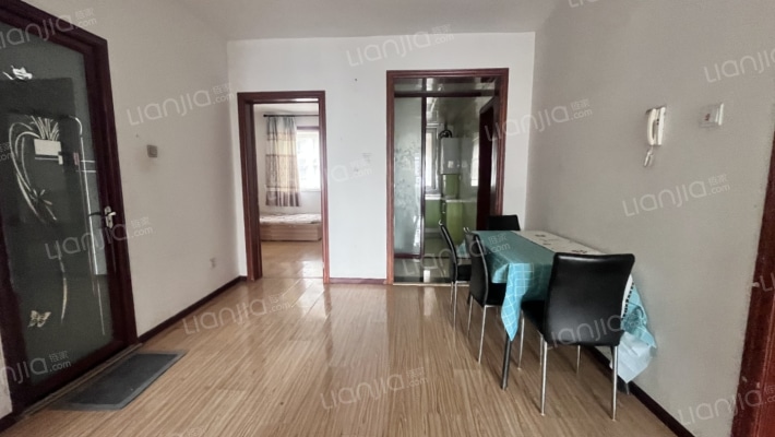 天龙小区电梯房三居，二康医院，宜佳旺。-餐厅