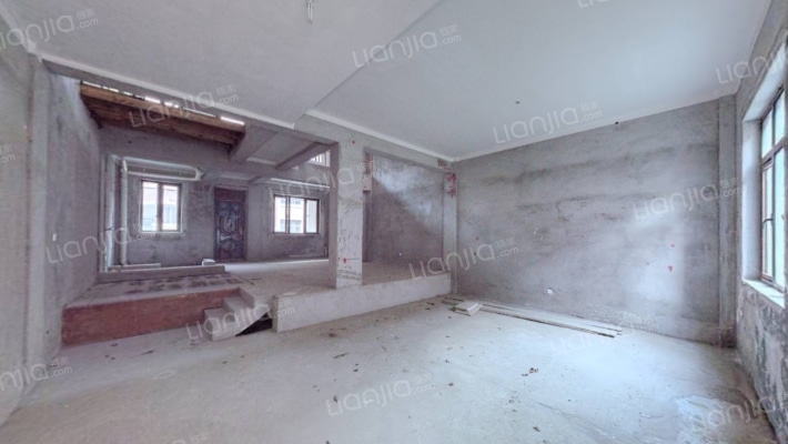 九峰壹号源墅二手房实景图