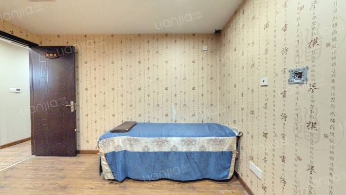 汇金国际二手房实景图