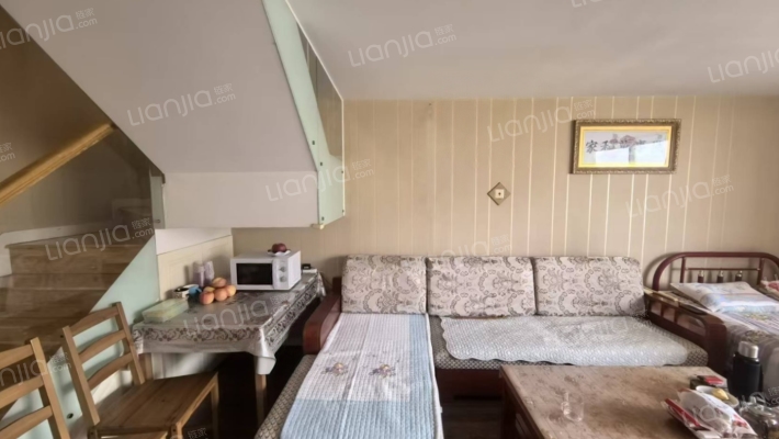 蓝庭公寓二手房实景图