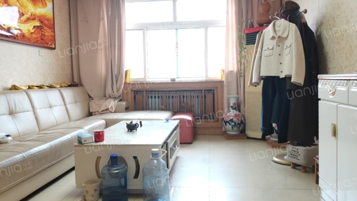 大业摩托城家属楼二手房实景图