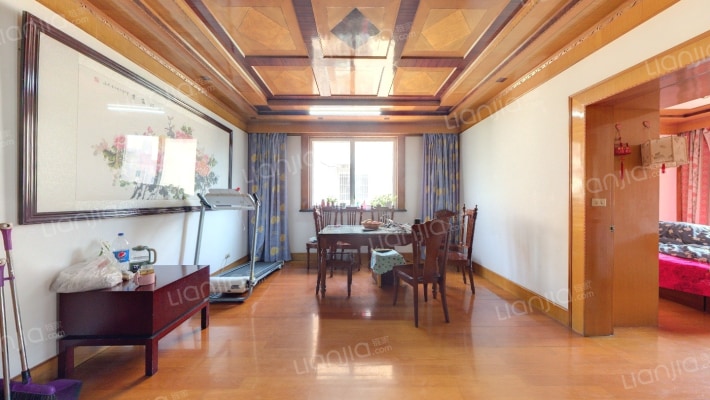 招商新村二手房实景图