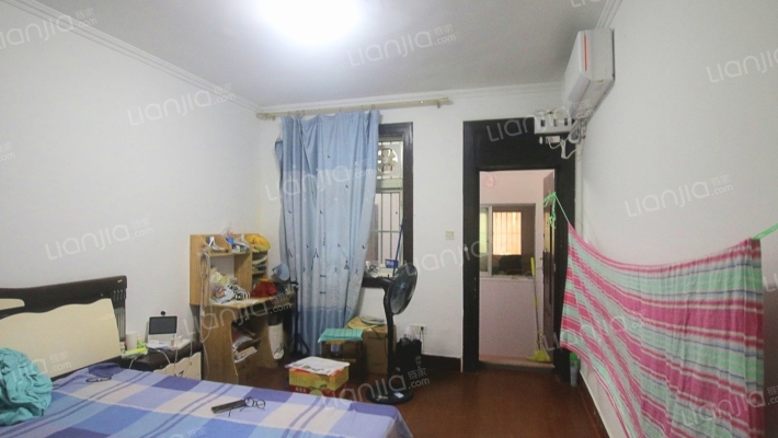 粮食局宿舍(亭湖区)二手房实景图