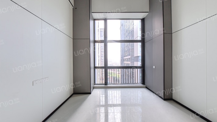 碧桂园天汇云湾二手房实景图