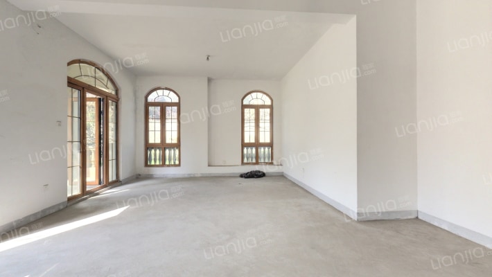 绿城玫瑰园二手房实景图