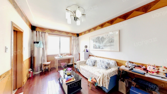 美政路二手房实景图